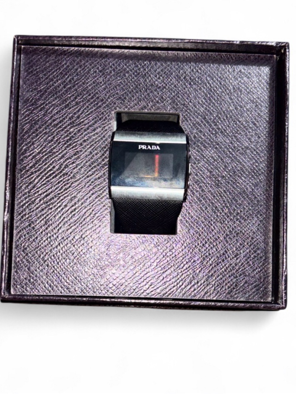 LG PRADA COLLECTIBLE SMART WATCH ORGINAL PACKAGING - Untested